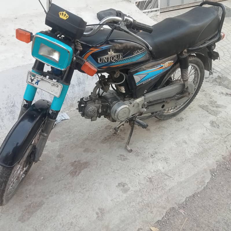 Unique2019کورنگی 0