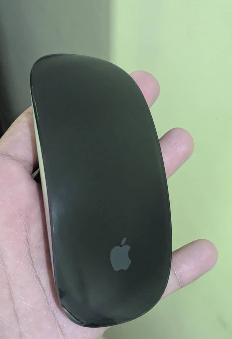 Apple Magic Mouse 2 (Space Gray) 1