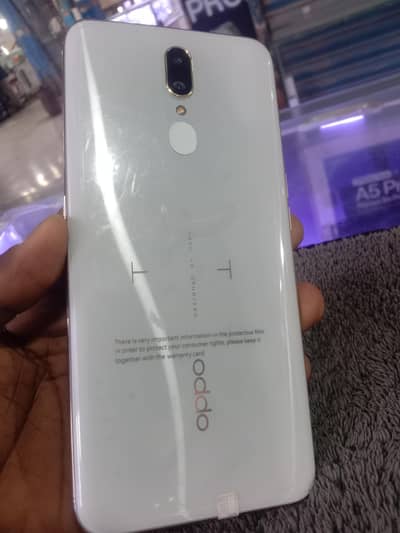 OPPO F11