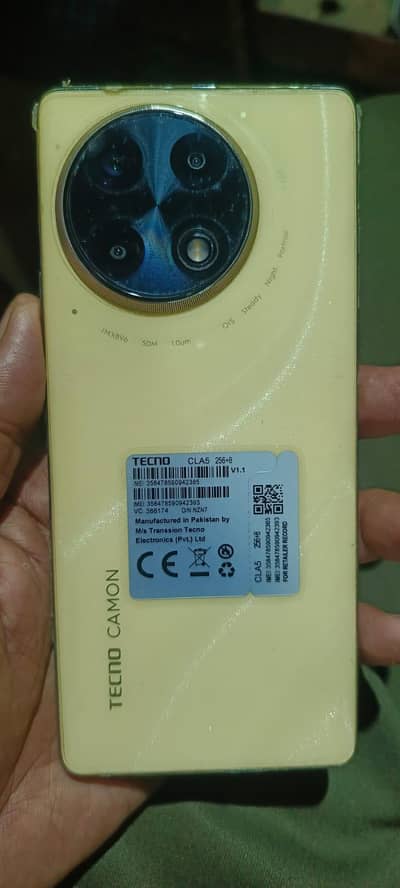 03024323707 call techno 30s 8+8+256 ram and rom 10/10 condition