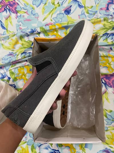 Timberworld slip on shoes (size 41) ( original)