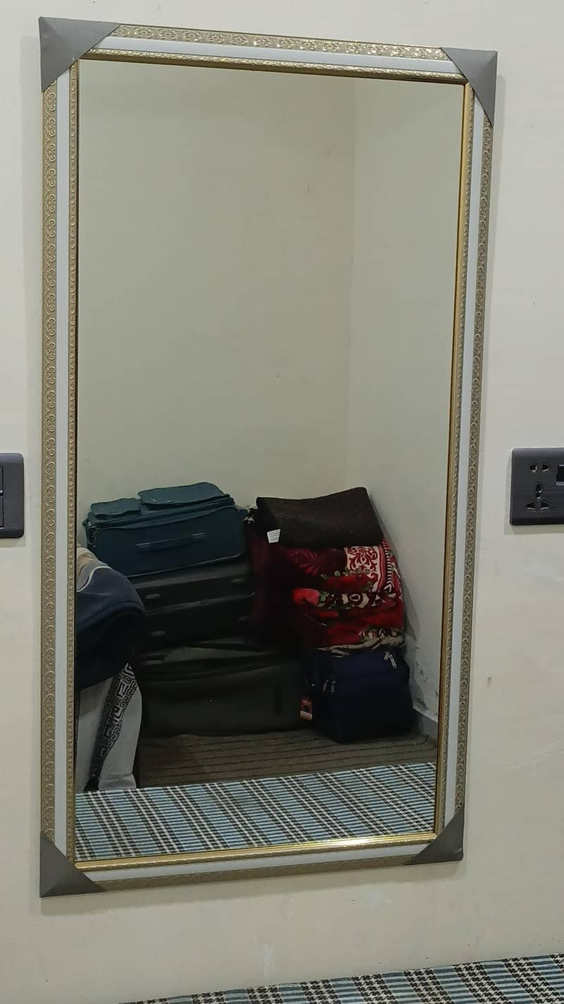 wall mirror 11