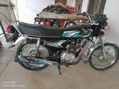 Honda CG 125 2023 Black