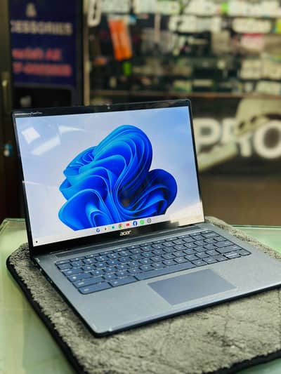 Acer i5 12th gen Chromebook Touch x360 8gb Ram 256gb SSD 2k Display
