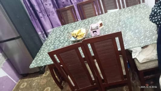 wooden solid 8 chairs daining  table