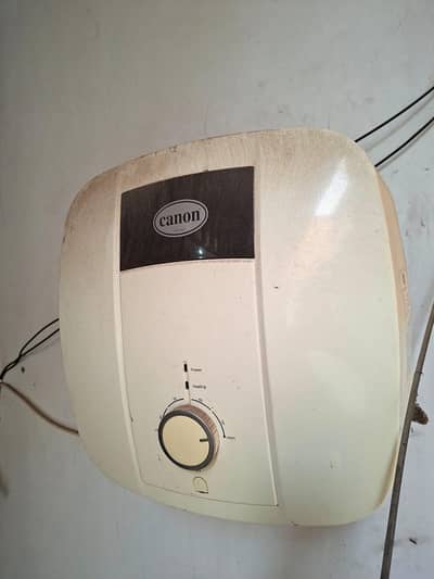 Canon Instant Electric Geyser