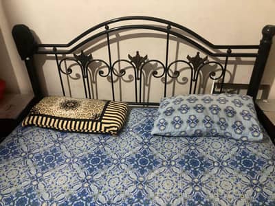 bed dressing side take