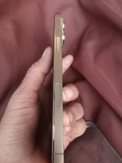 iphone 13 pro Max jv 128  health 84%