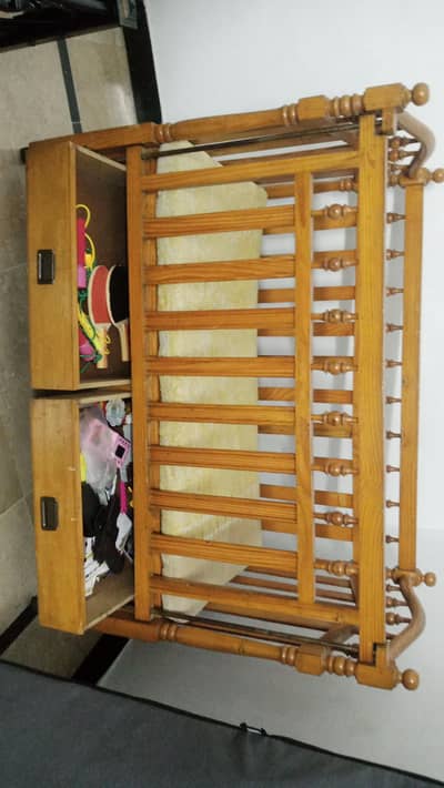 Baby cot/bed