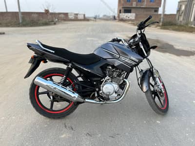 Yamaha YBR 125 – 2017 Model | Lush Condition | one hand used
