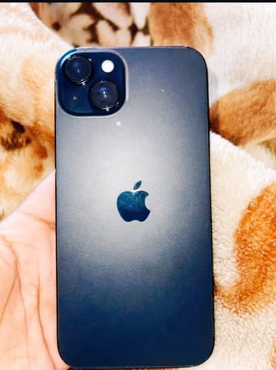 Iphone 15 Plus 96% health