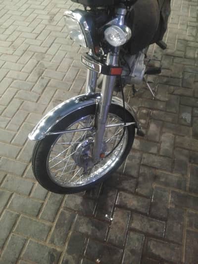 arjnat sell Honda 125 2and ownr all OK kark sond