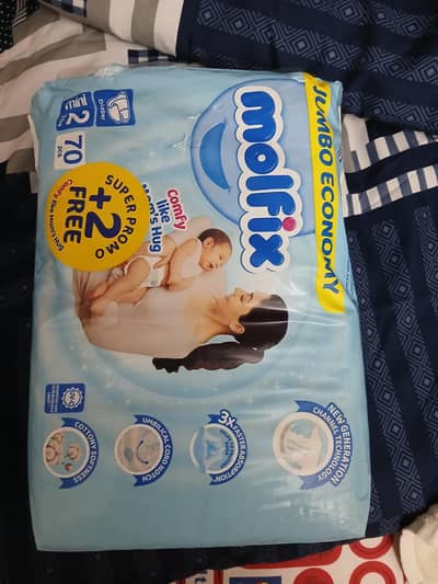 molfix diaper size 2 , pack of 70 pampers