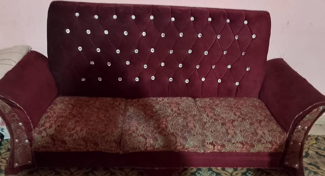 7 setter sofa set good condition 2