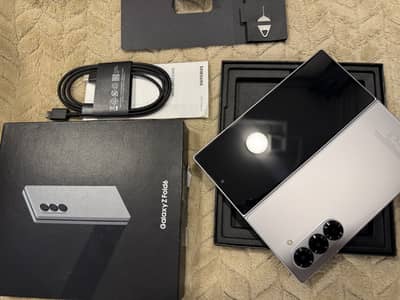 Samsung Mobile Z Fold 6