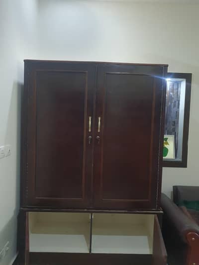 dress cupboard
