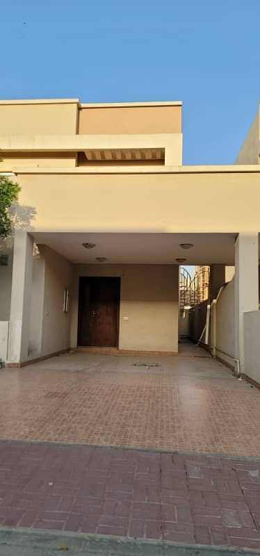Quaid Villas 200sq yd Close to Entrance of BTK 3Bed One Unit Villas FOR SALE