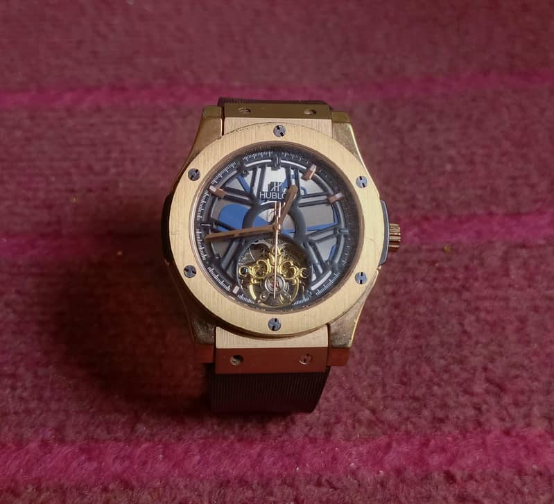 Hublot 1
