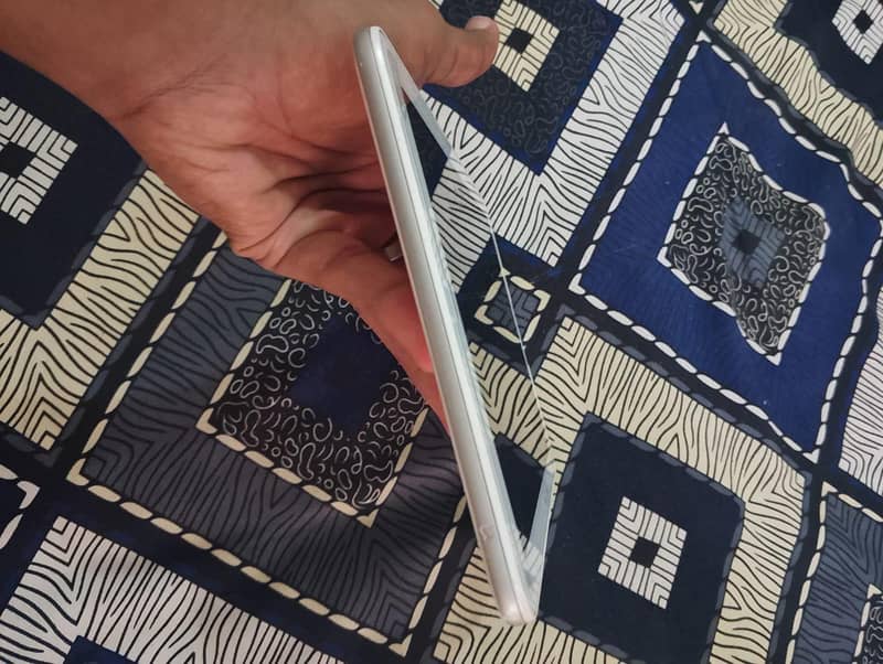 Qua tab 6