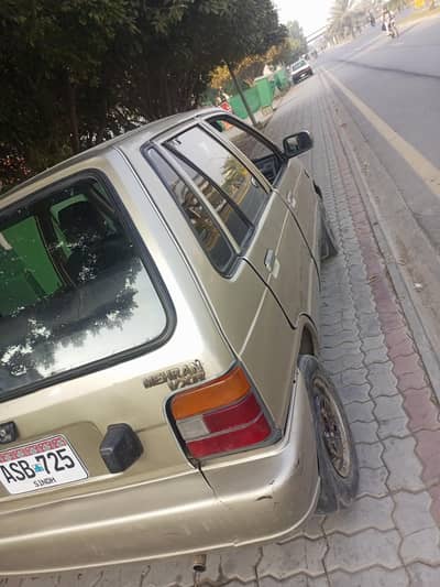 gadi ke body mein kam hai Baki bilkul okay hai