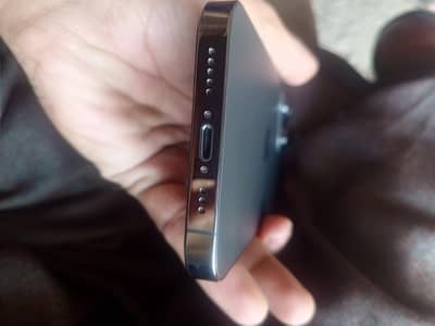 I phone 13 pro selling