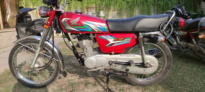 Honda CG 125 2023