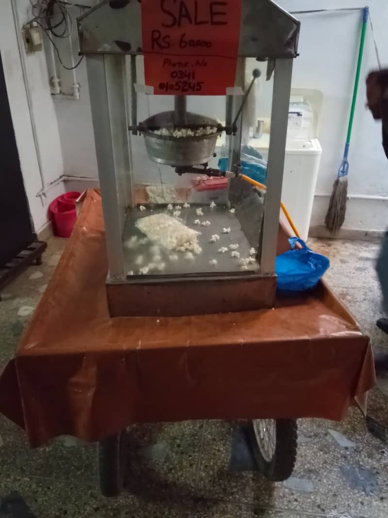 Popcorn machine 3