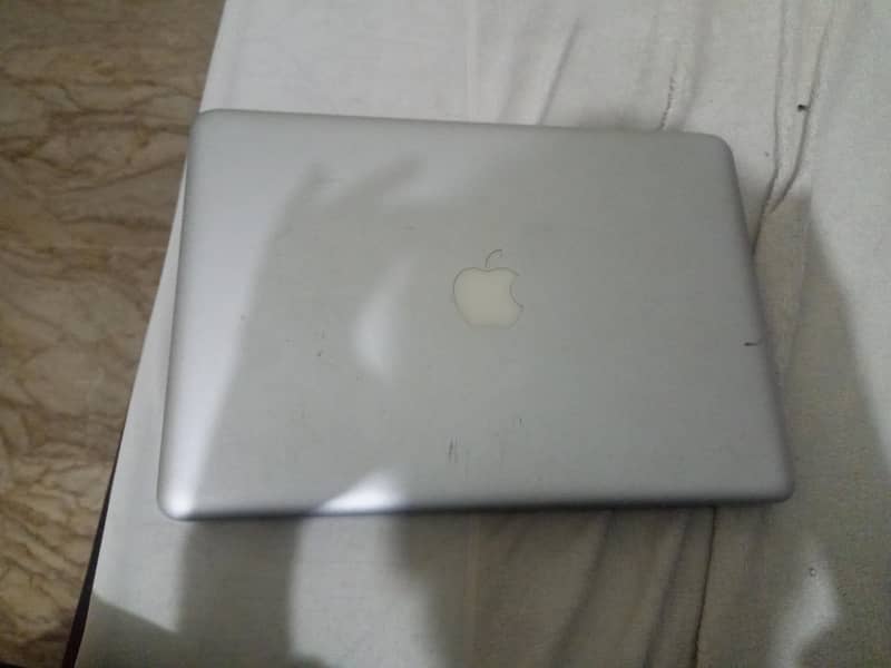 Mac Book pro 0