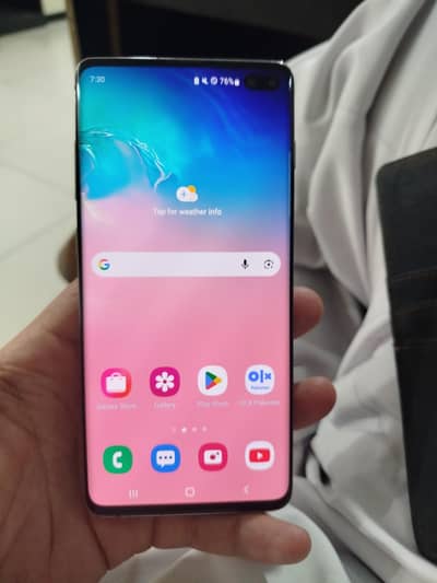 Samsung S10 Plus 128 GB scretchless  phone