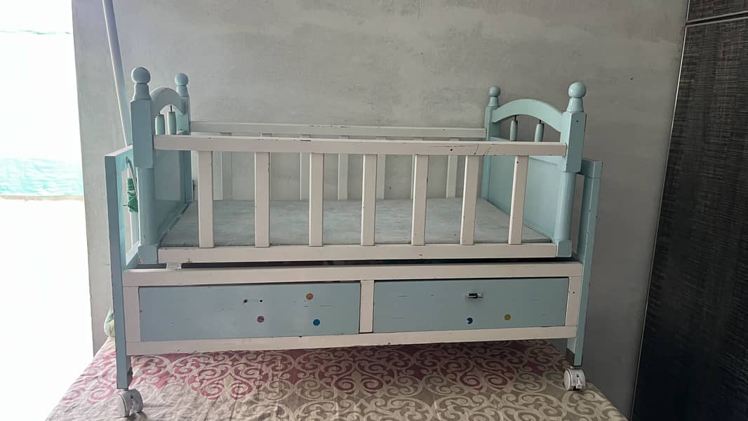 Baby cot 0