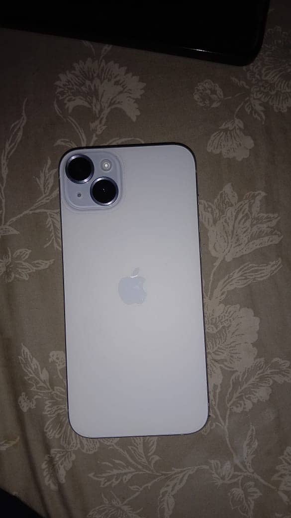 Apple iPhone 15 plus 0