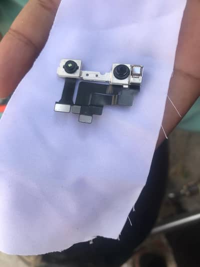 Iphone12mini part WhatsApp par ao 03558630017