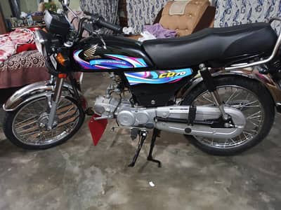 Honda CD 70 black color good condition