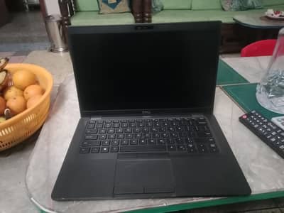 Dell Latitude e5400 core i5 8th gen
