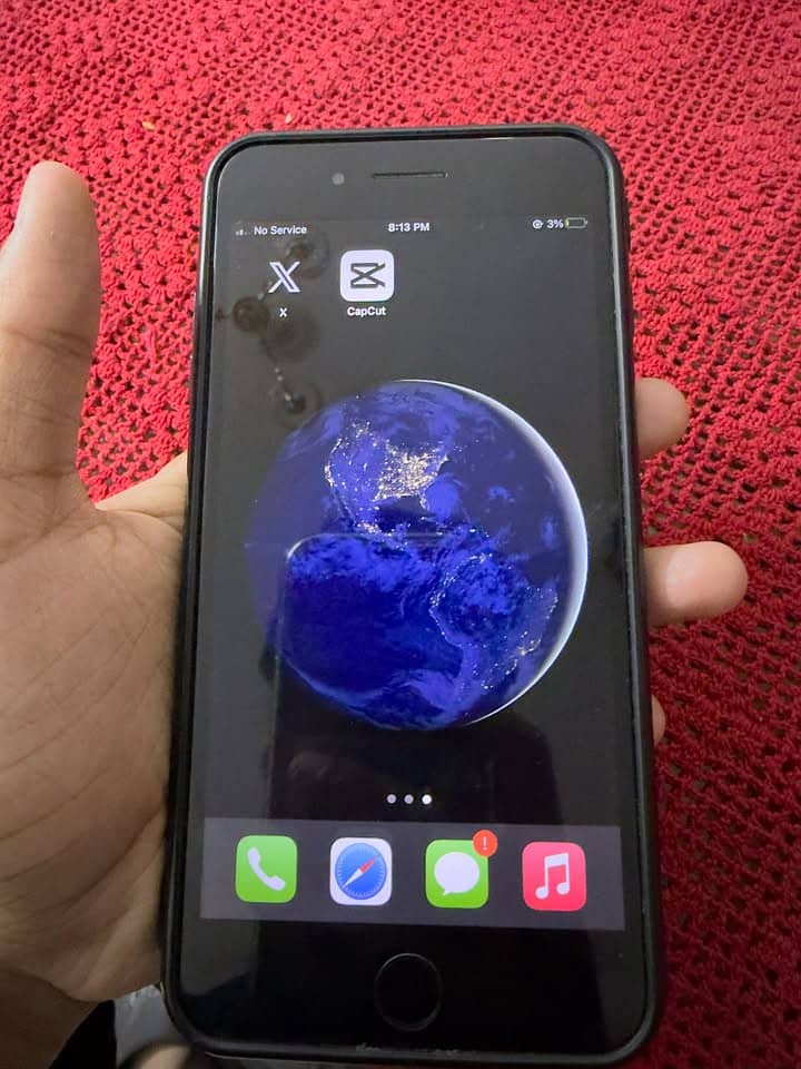 Apple iPhone 7 Plus 1