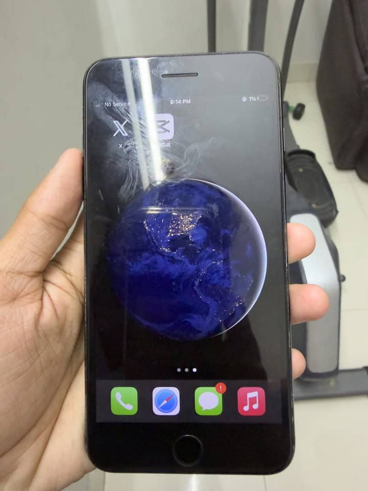 Apple iPhone 7 Plus 3