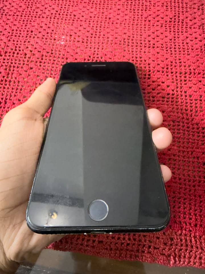 Apple iPhone 7 Plus 7