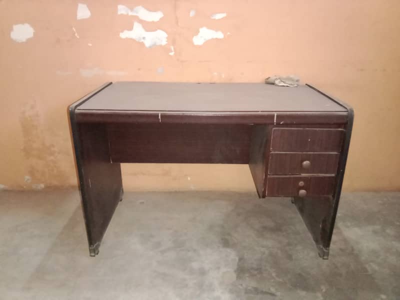 computer table 0