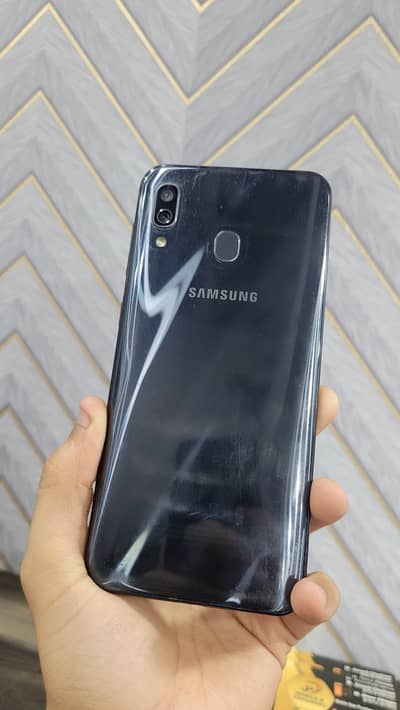 Samsung A30 Offcial Pta  4 64