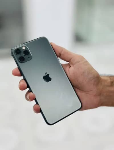 I phone 11 pro max non pta 64 Gb