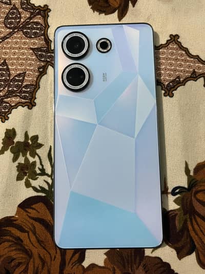 Tecno Camon 20 (8/256) with Box