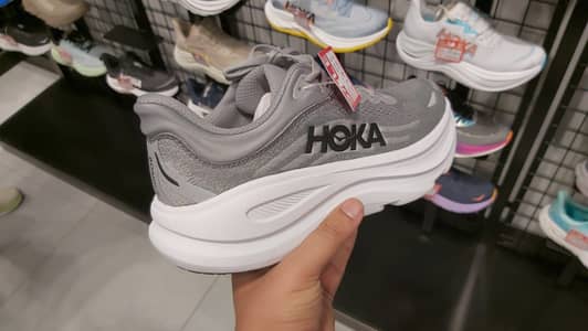 Hoka Bondi 9 - New With Box - Never Used - Bahrian