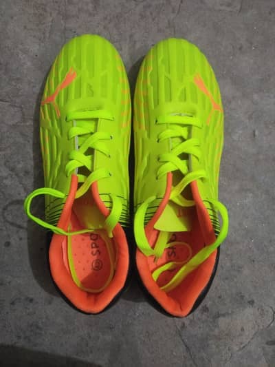 Puma Grippers (Nigerian Made)