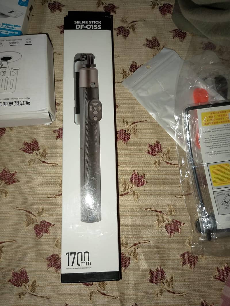 شاپ کاؤنٹرز اور ایسسریز 6