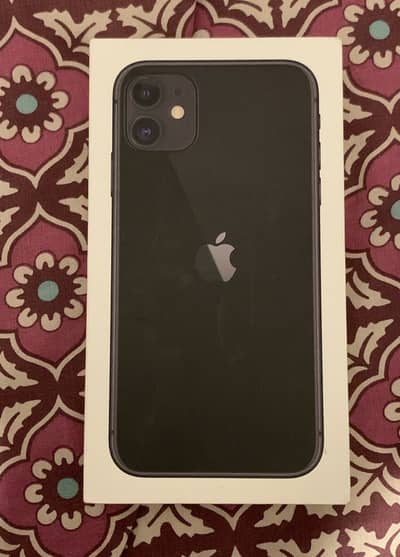 iphone 11  | with box |10/10 condition