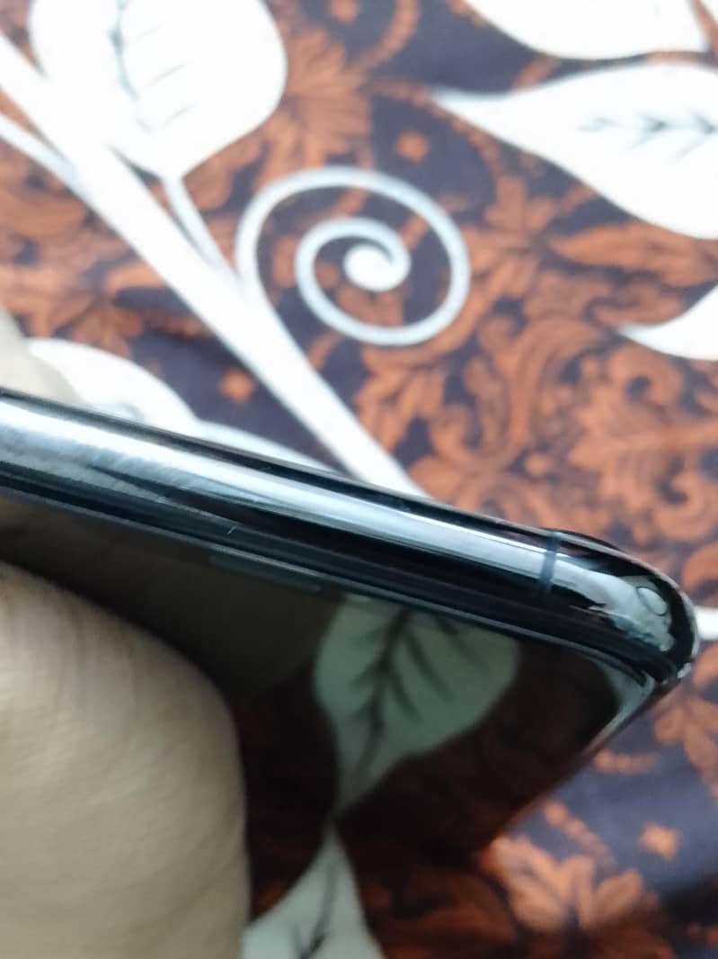 Iphone 11 pro 6