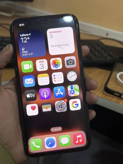 Iphone 11 pro max 256 gb. factory unlocked