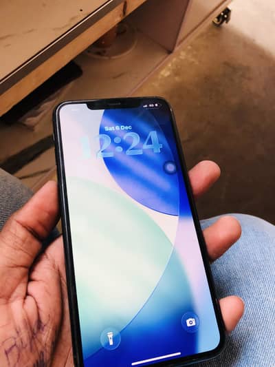 IPHONE 11 pro max 256 GB PTA APPROVED waterpack airtight 100 percent