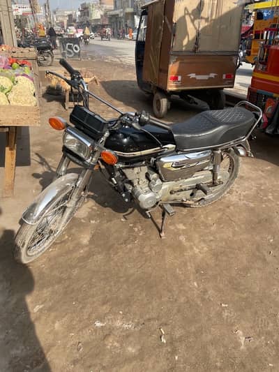 Honda CG125 self start