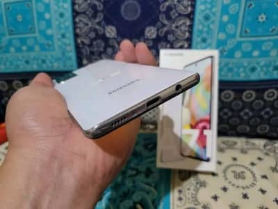 Samsung a71 8 ram 128rom contact my WhatsApp num 03242758478